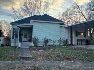 349 N 4th St, Central City, KY 42330
