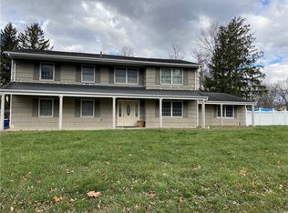 54 Bluebird Dr, Congers, NY 10920