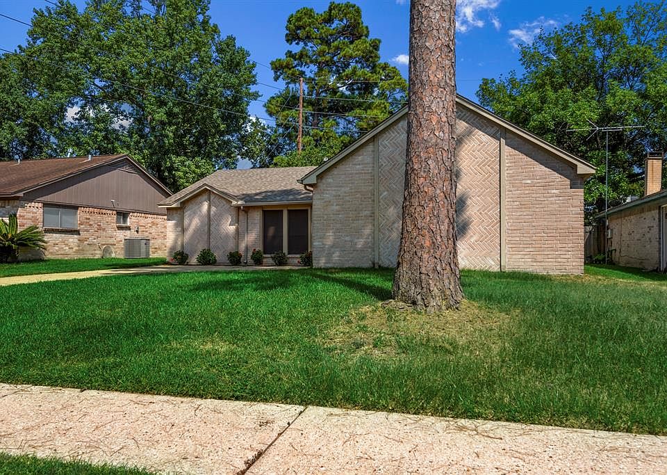 1st image of 18802 Jodywood Dr
