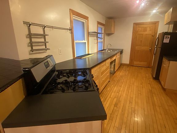 5th image of 1111 Auburn Ave