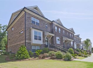 1020 Township Sq, Roswell, GA 30022