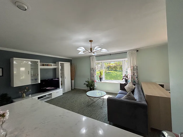 10213 Conover Dr — Photo 11
