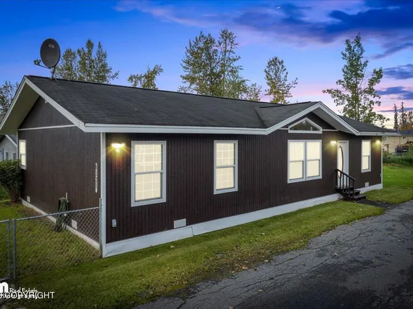 8121 E 6th Ave, Anchorage, AK 99504