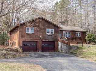 49 Sawmill Plain Rd, South Deerfield, MA 01373
