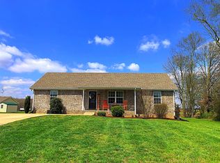 141 Thacker Dr, Portland, TN 37148