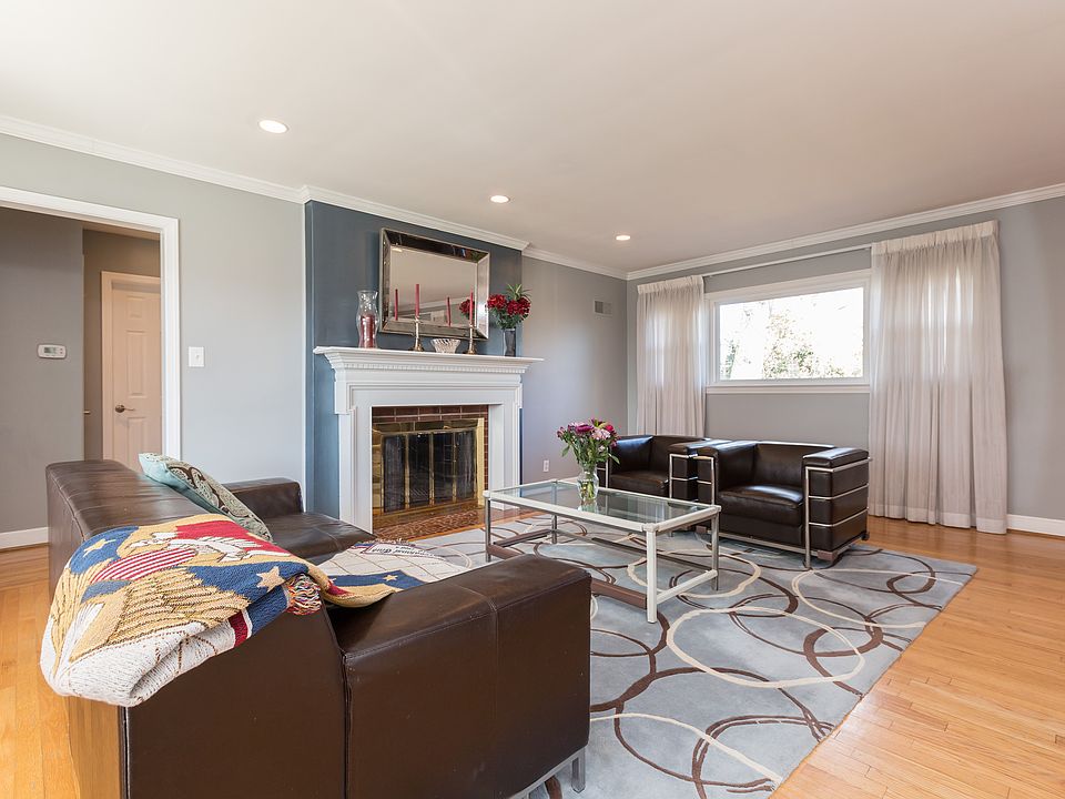 2347 S Pierce St, Arlington, VA 22202 | Zillow