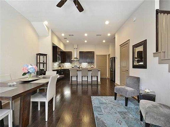 4th image of 2520 Bluebonnet Ln #42