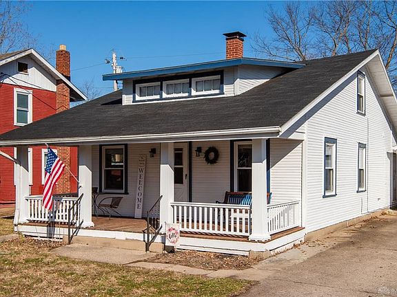 3rd image of 6087 1st Ave