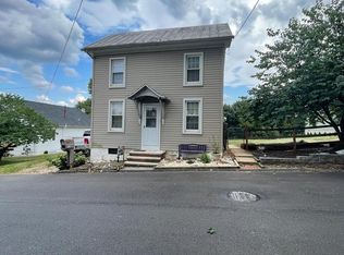 163 E Fleet St, Abbottstown, PA 17301