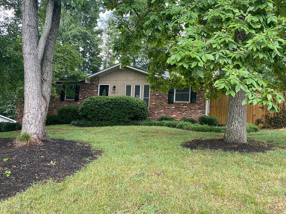 1st image of 1522 Bexhill Dr