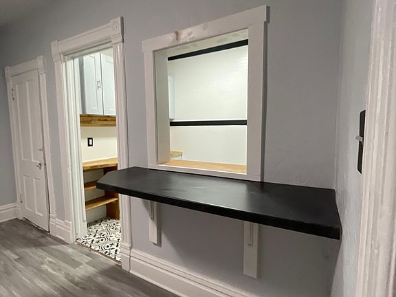 4th image of 426 10th St #1