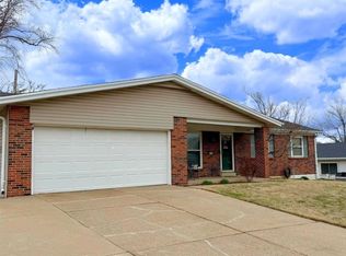 4079 Lockport Dr, Bridgeton, MO 63044