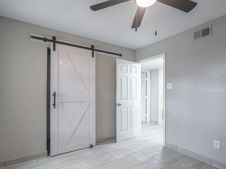 New Haven Apartments — Photo 10