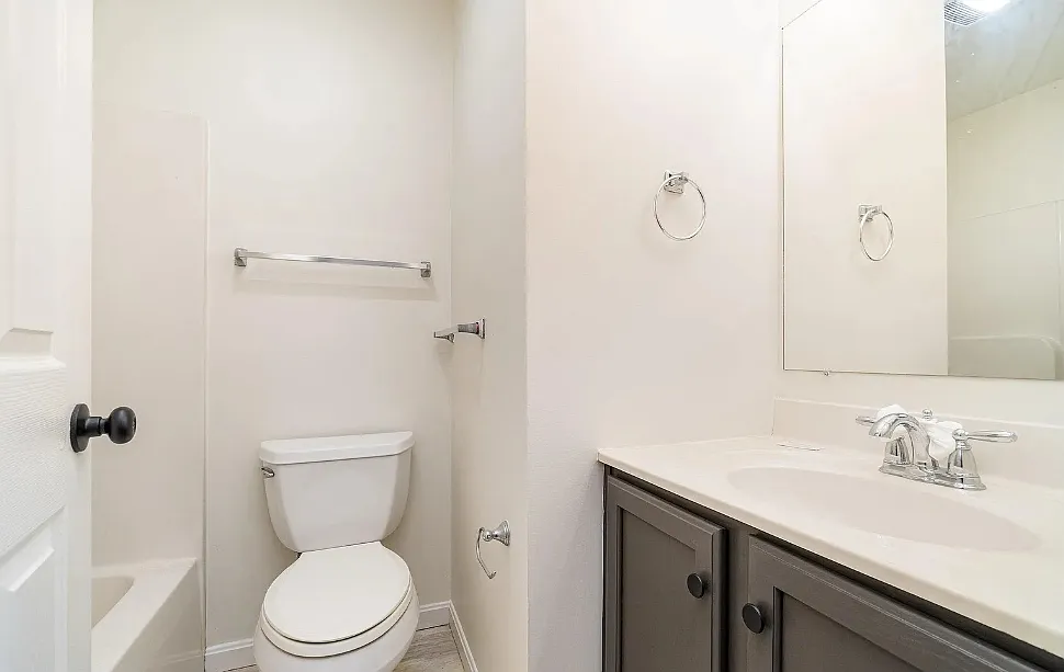 2 bed, 1545 sqft, $1,800 — Photo 3