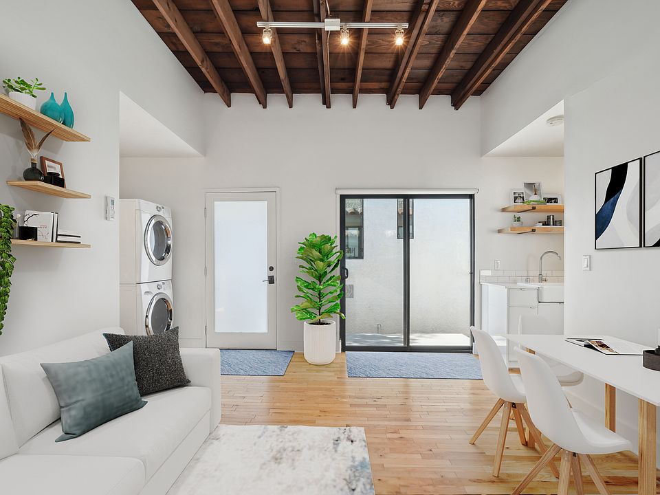 1st image of 251 Rosemont Ave #1/2
