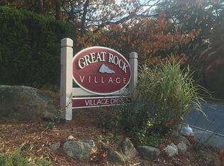 406 Village Dr, Bourne, MA 02532