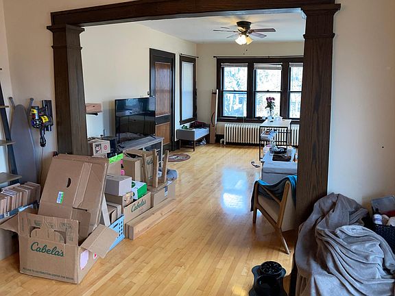 5th image of 3615 18th Ave S