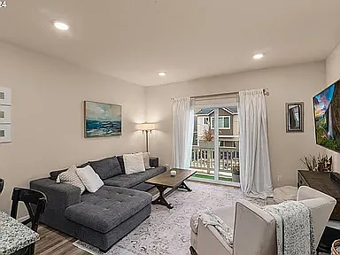 15610 NW Snowbush Ln — Photo 5