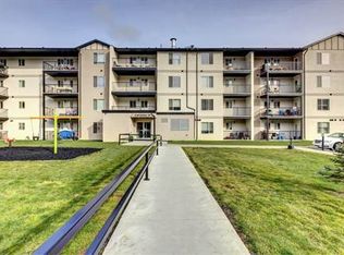 121 McLaughlin Dr #216, Spruce Grove, AB T7X 0P1