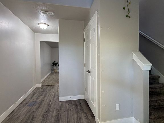 3rd image of 441 W 170 N