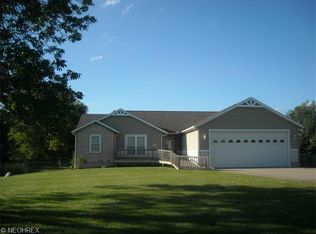 3525 Laubert Rd, Hartville, OH 44632