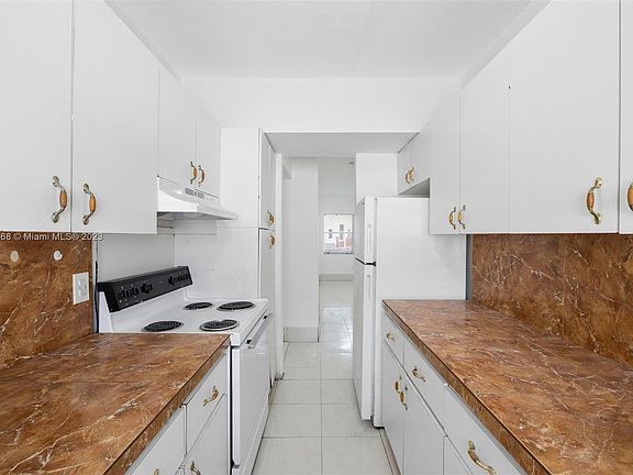 2nd image of 7271 Gary Ave #24