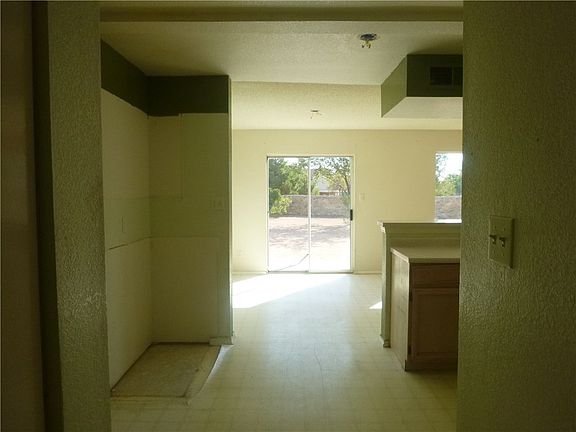 3rd image of 2416 Tierra Mia Way
