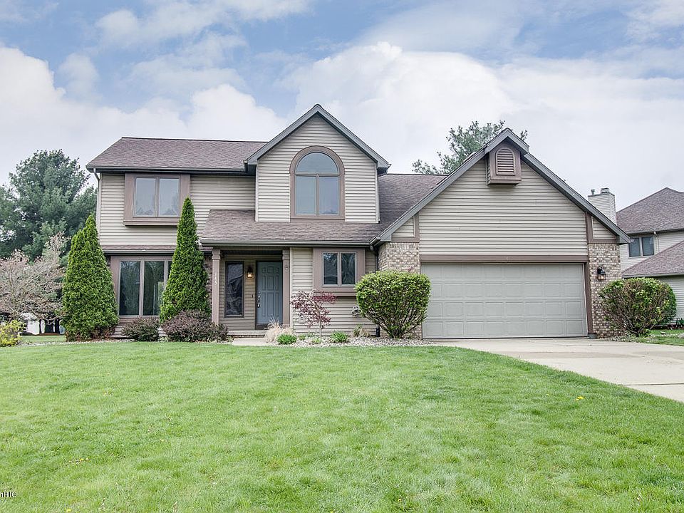 1st image of 145 Deer Path Ln