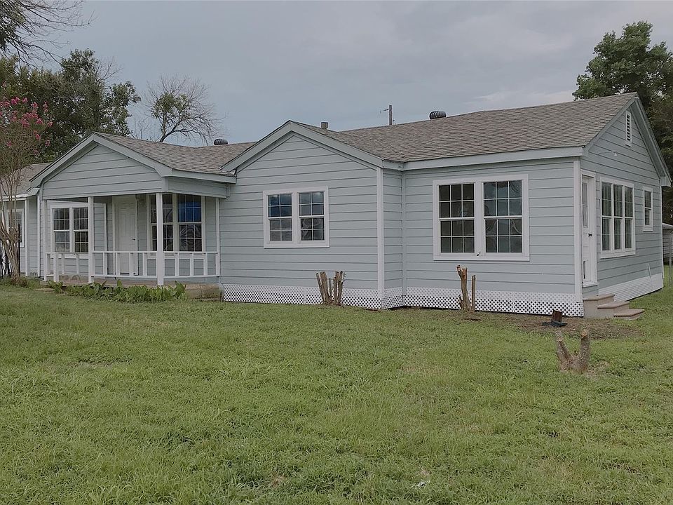 1st image of 112 Eloise St