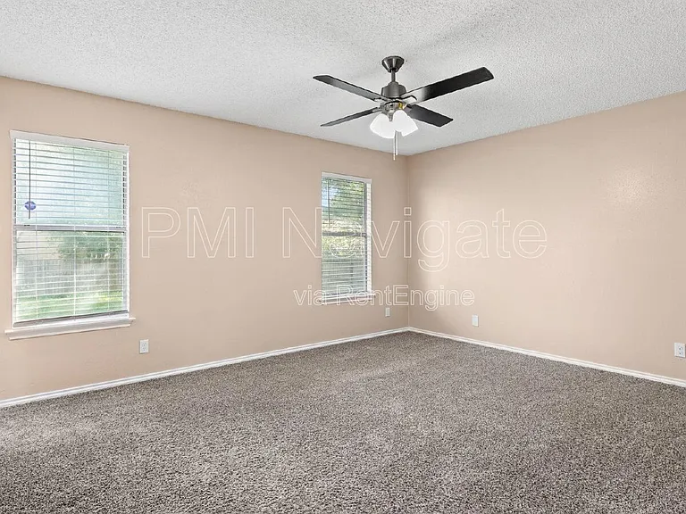 4606 Crested Land — Photo 13