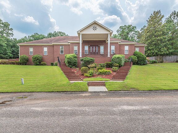 2nd image of 2114 Southlake Parkway
