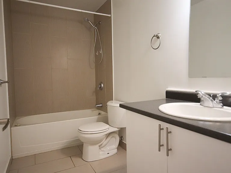 475 Lancaster St W #37 — Photo 10