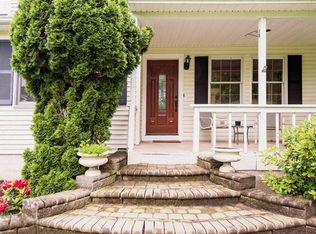 48 Lake Station Rd, Warwick, NY 10990