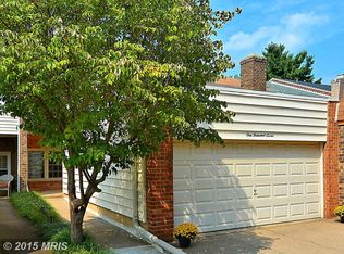 1007 Moorefield Hill Pl SW, Vienna, VA 22180