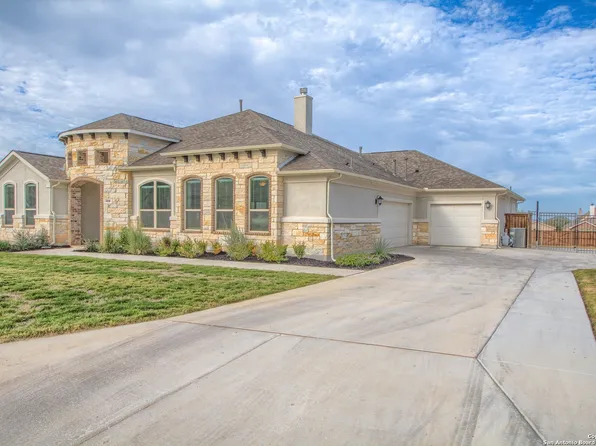 308 Lilly Bluff, Castroville, TX 78009