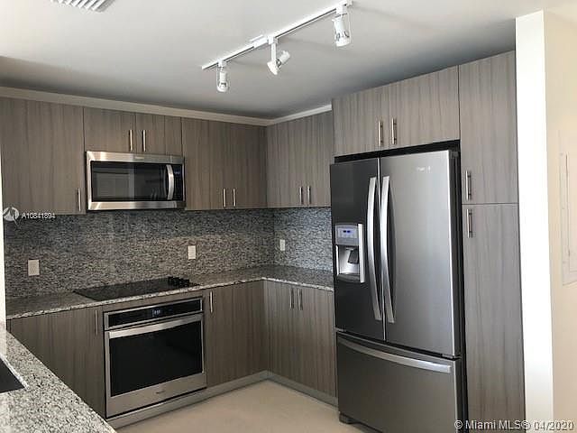 1st image of 5350 NW 84th Ave #311