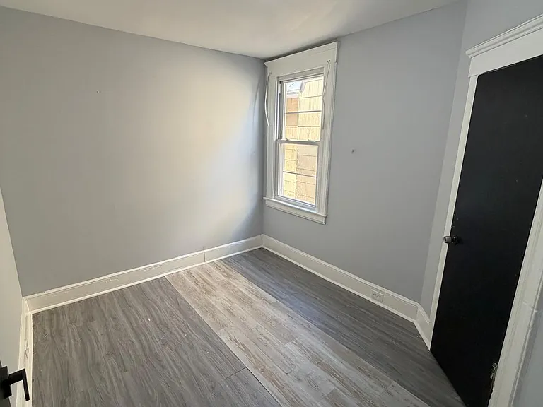 40 Halsted St #2 — Photo 5