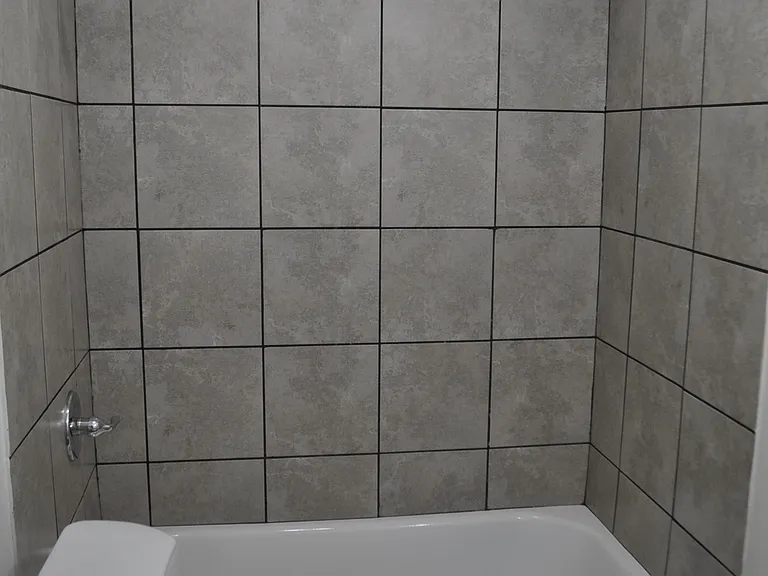 108 Hilltop Dr — Photo 8