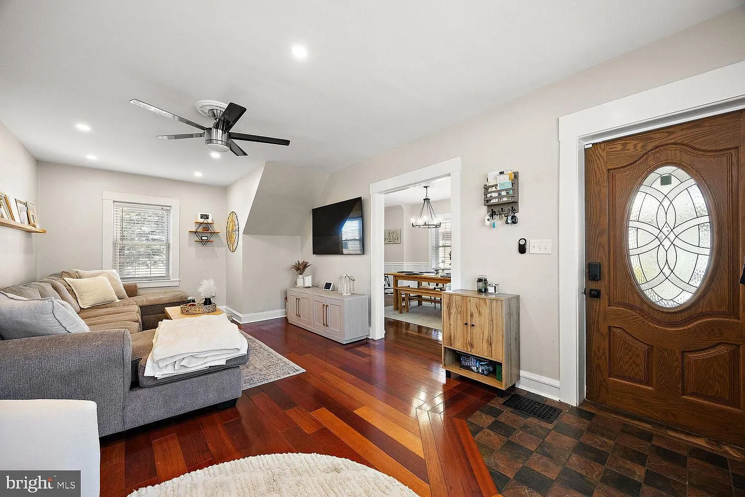 4 bed, 1450 sqft, $2,800 — Photo 3