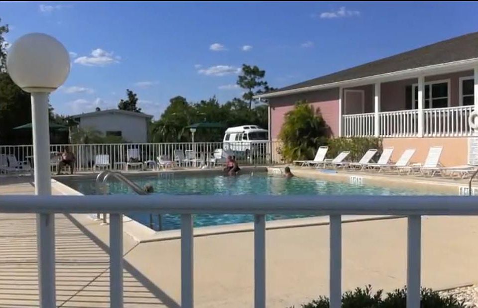 pool