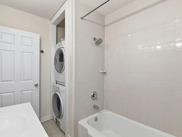 2513 Shakespeare St #3 — Photo 23