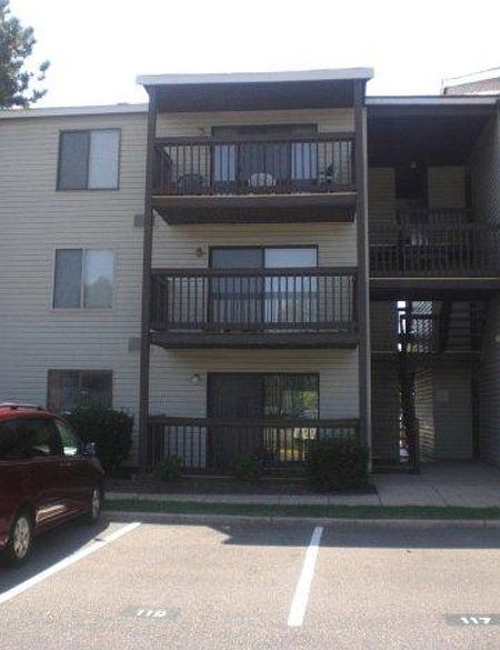 1st image of 111 Davenport Ct