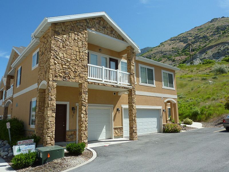1st image of 1043 Canyon Meadow Dr APT 7