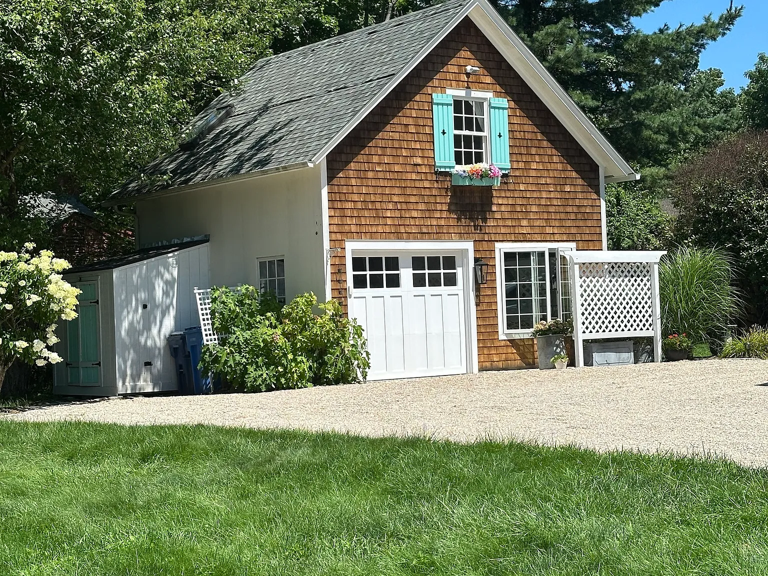 1 bed, 1.0 bath, 700 sqft, $2,600 — Photo 2