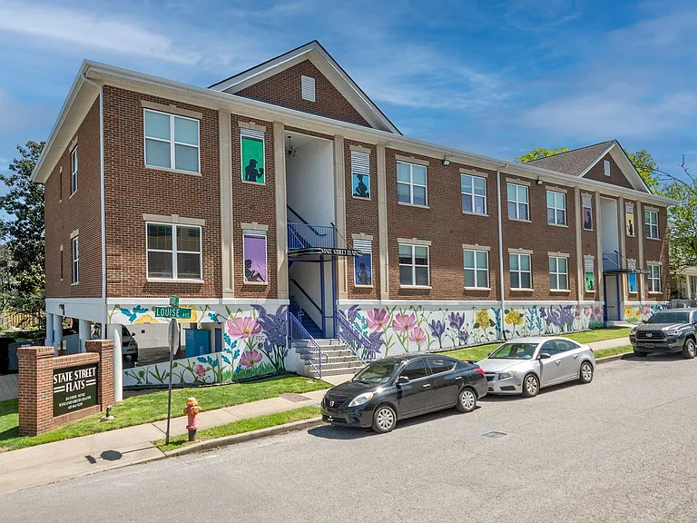 State Street Flats Apartments Exterior