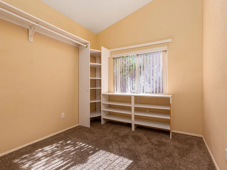 7900 White Grass Ave — Photo 23