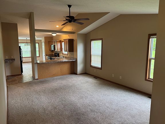 Great room looking into kitchen