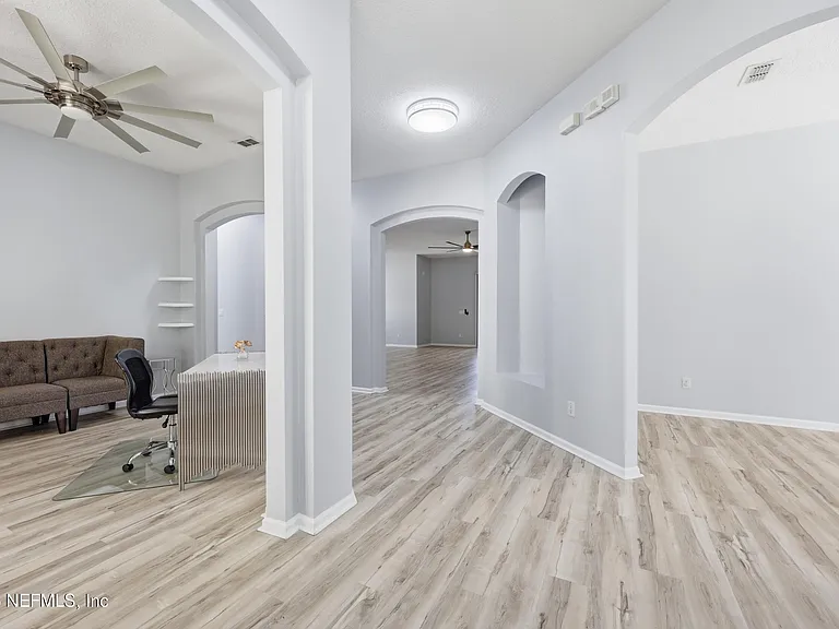 14447 Cherry Lake Dr W — Photo 9