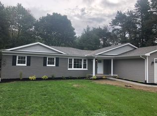 3453 Weygant Dr, Rochester, MI 48306