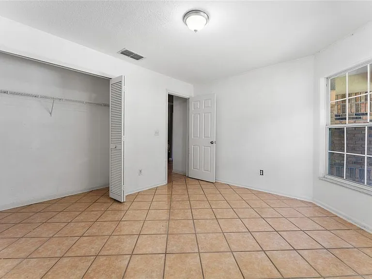 3013 Barrymore Ct — Photo 18